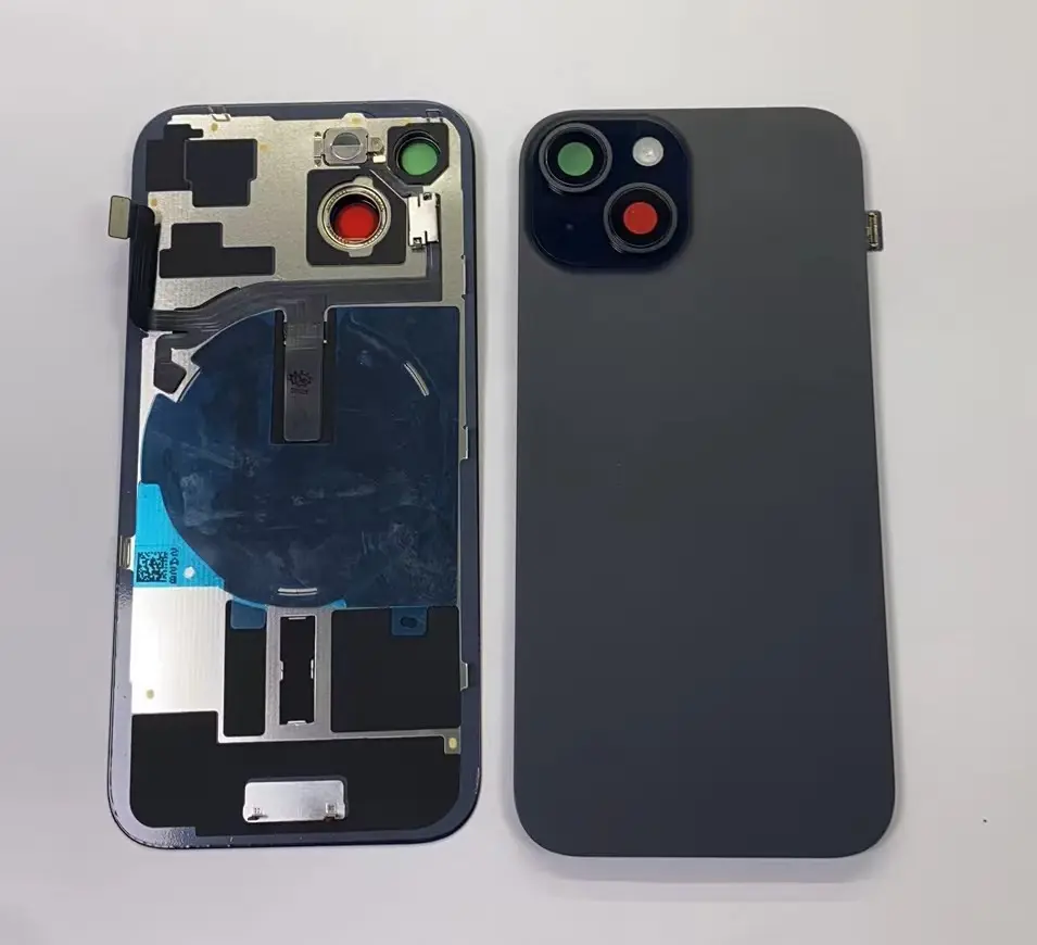 iPhone 15  バックガラス 互換品（レンズ＆MagSafe付き）黒　ロゴなし