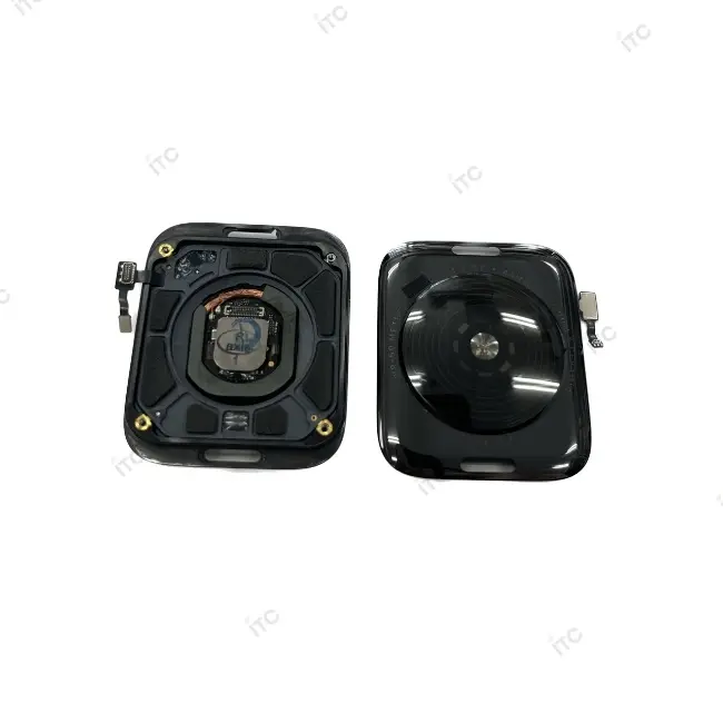 Apple Watch SE (第1世代)・44mm バックシェル 黒 4G