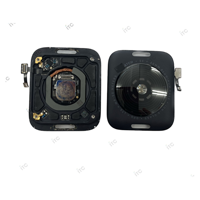 Apple Watch SE (第2世代)・40mm バックシェル 黒 4G