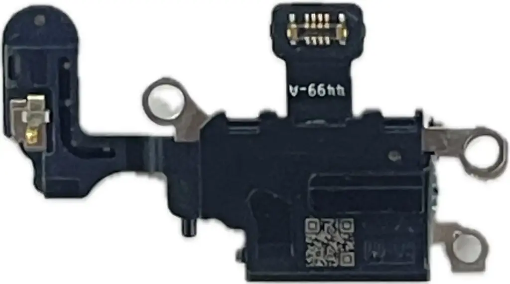 iPhone 15 Plus  Bluetooth ケーブル