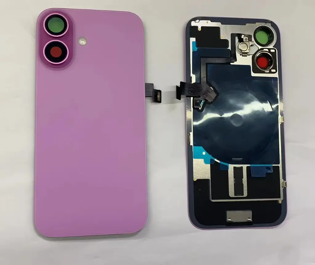 iPhone16バックガラス互換品（レンズ＆MagSafe付き）ピンク ロゴなし