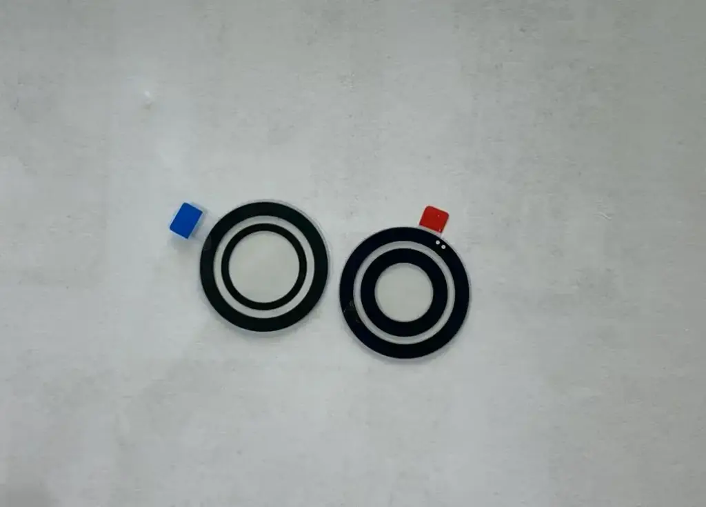 ASUS ZenFone 9 アウトカメラレンズ