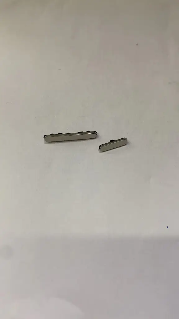 Google Pixel 9 Pro 電源＆音量ボタン 2点セット ポーセリン