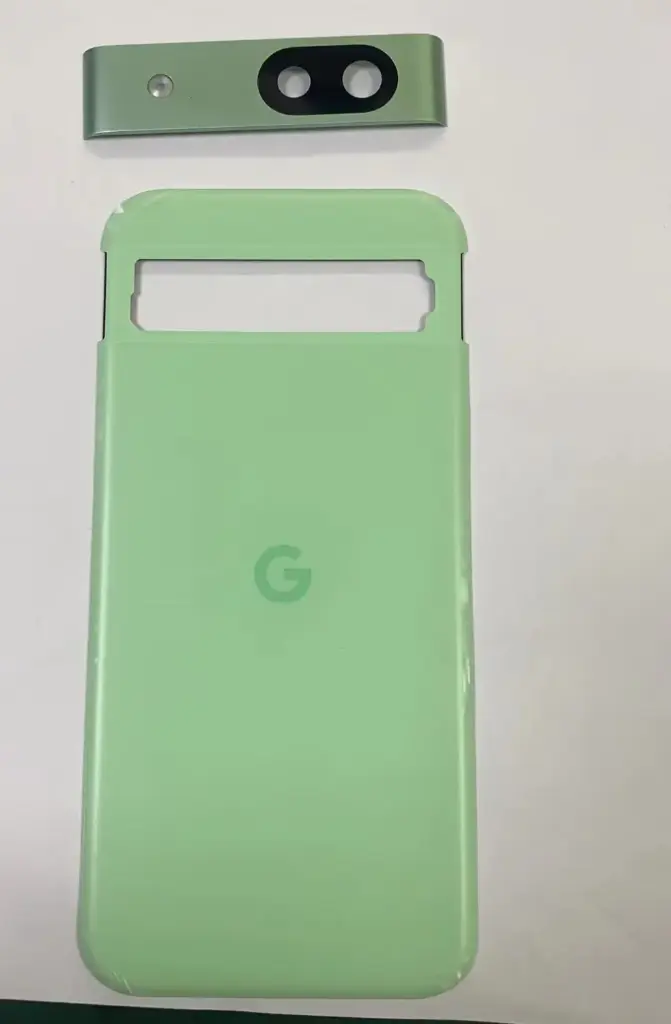 Google Pixel 8a バックガラス グリーン