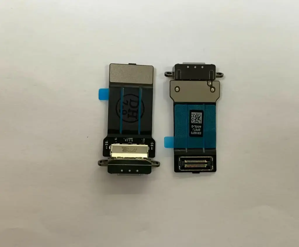 iPad mini 7(A17 Pro) 2024 ドックコネクター パープル