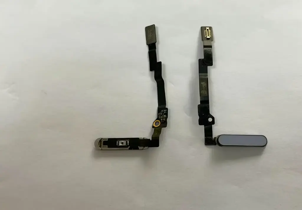 iPad mini 7(A17 Pro) 2024 電源ケーブル パープル