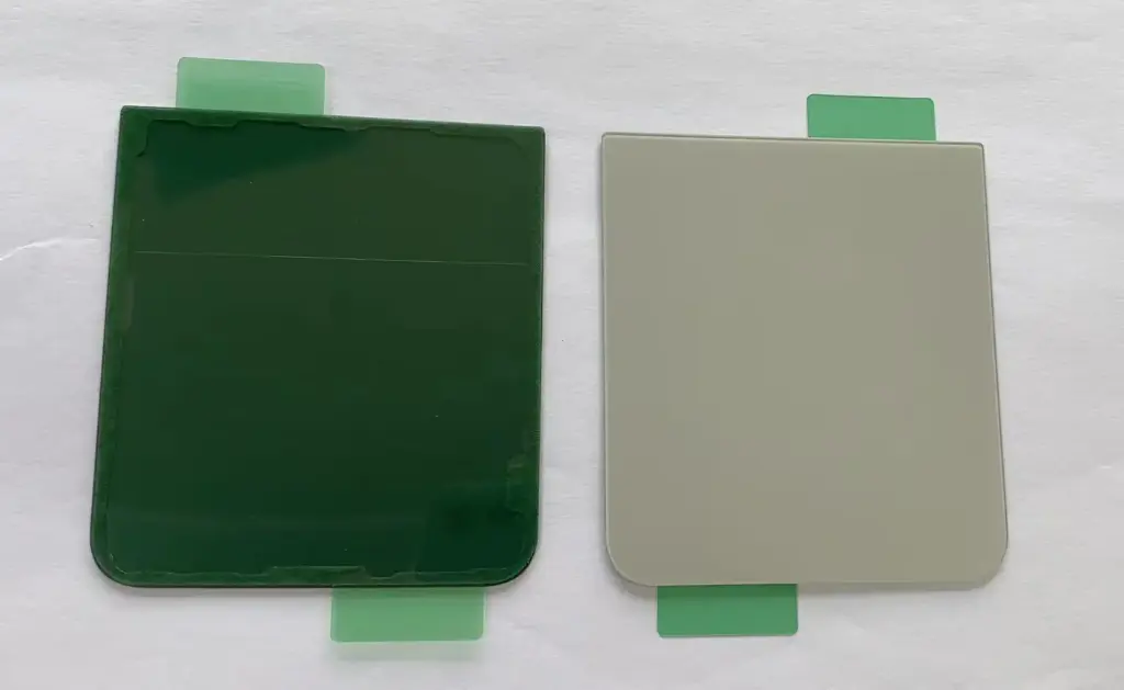 Galaxy Z Flip5  バックガラス グレイ