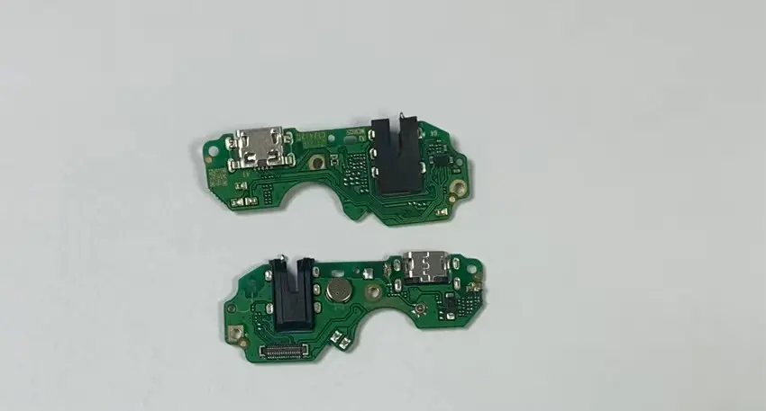 Infinix Hot 20i ドックコネクター基盤