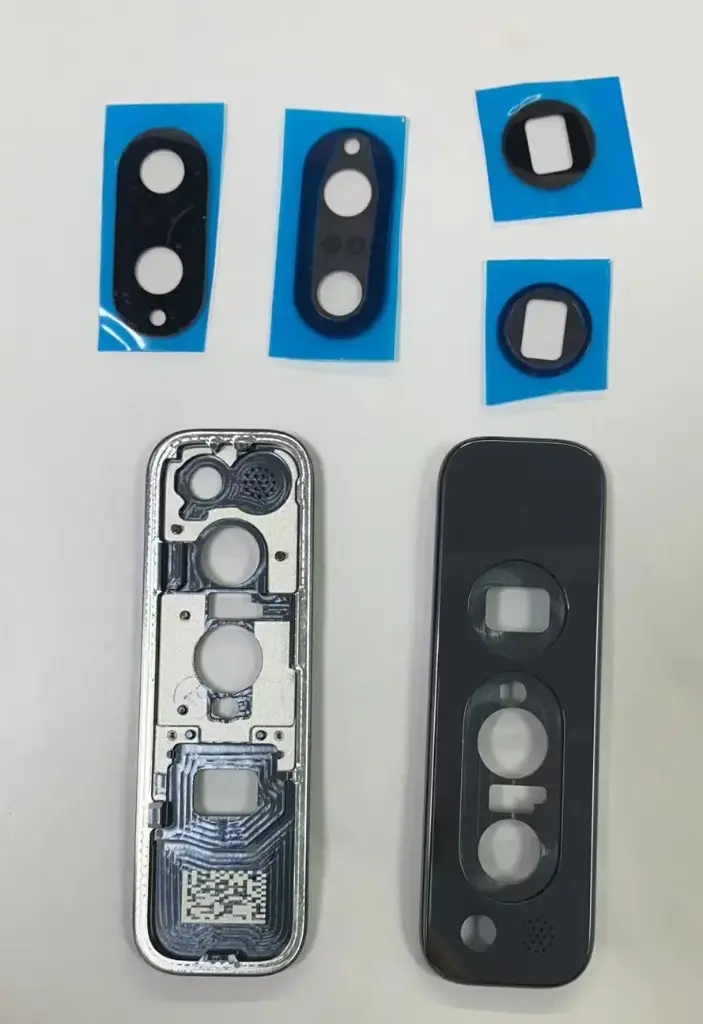 Google Pixel Fold カメラレンズ 黒