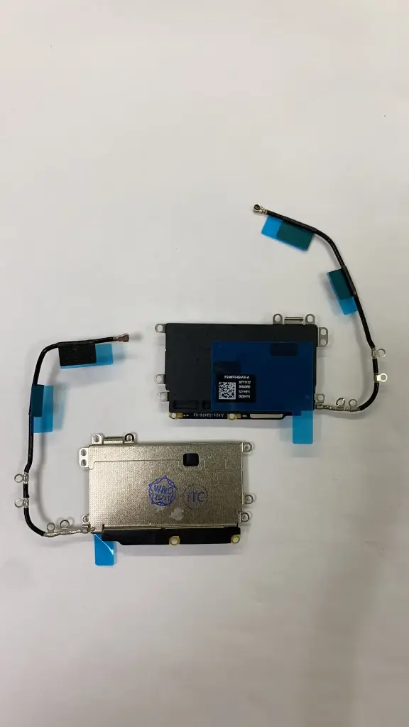 iPad Air 13 インチ (M2) 2024/(M3)2025  マイクフレックスケーブル