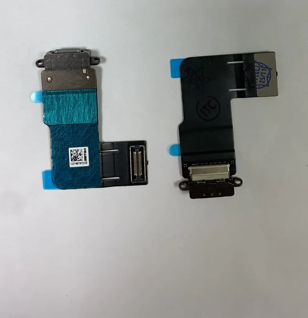 iPad Air 11 インチ (M2) 2024 /(M3)2025 ドックコネクター ブラック （取り外し品）