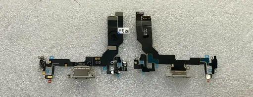 [S1179] iPhone 16e ドックコネクター 白（純正取り外し品）