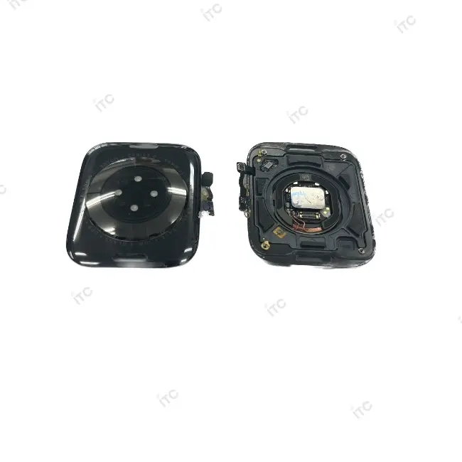 Apple Watch Series 8・45mm バックシェル 黒 4G