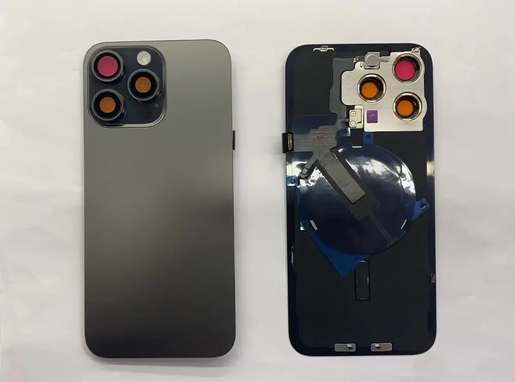 iPhone 15ProMax バックガラス （レンズ＆MagSafe付き）互換品 黒 ロゴなし