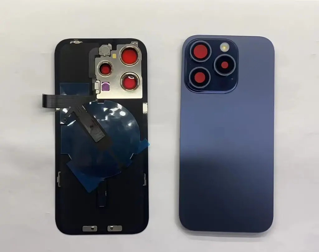 iPhone 15Pro  バックガラス （レンズ＆MagSafe付き）互換品 青 ロゴなし