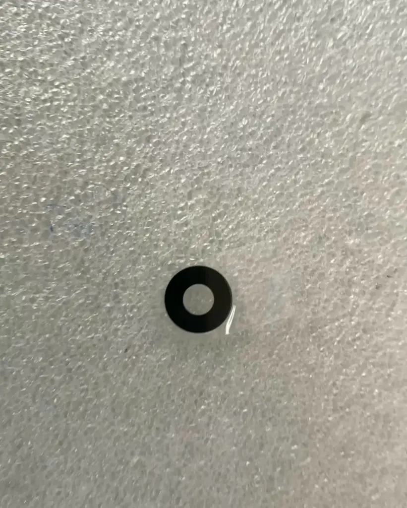 iPhone 16e カメラレンズ 枠無し(セット)