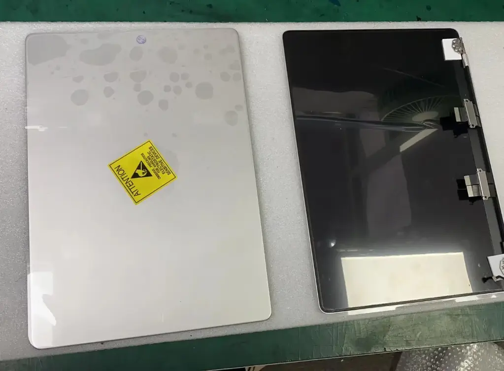 MacBook Pro14 inch A2442/A2779/A2918/A2992(2021-2023)液晶一体型(枠付)シルバー