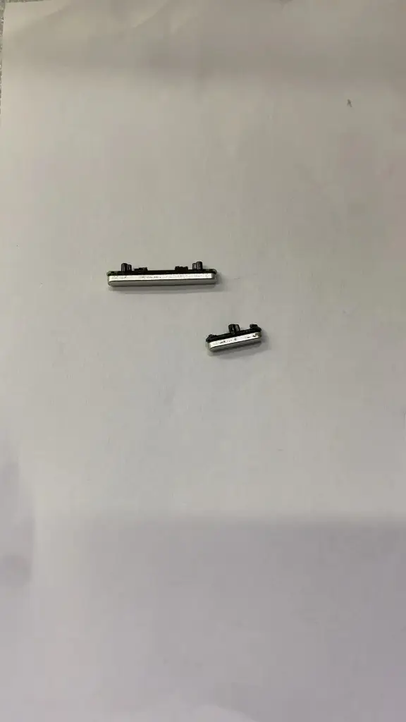 Google Pixel 6 Pro サイドキー （ 電源＆音量ボタン）白