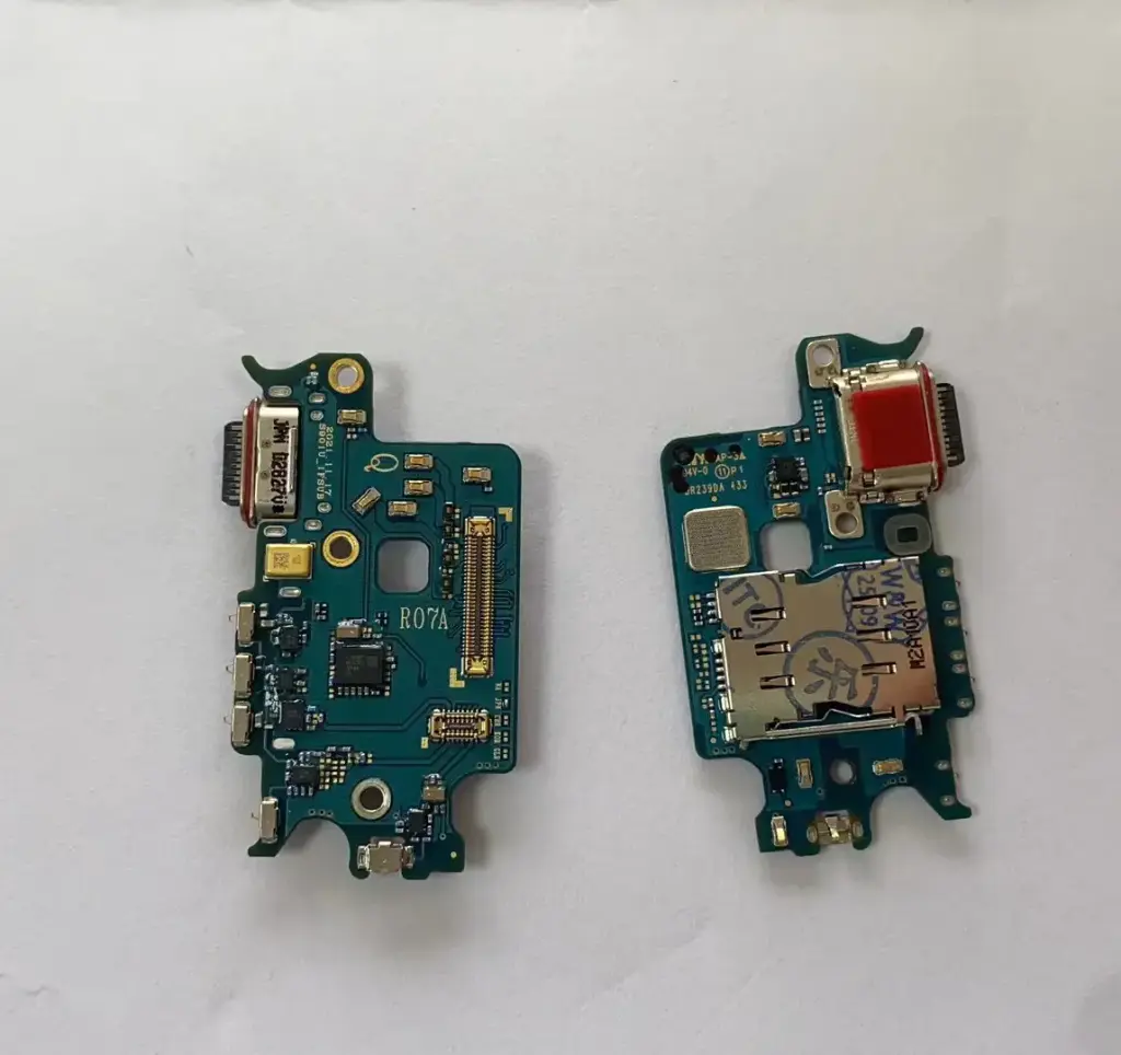 Galaxy S22 5G ドックコネクター（基板） （日本版）