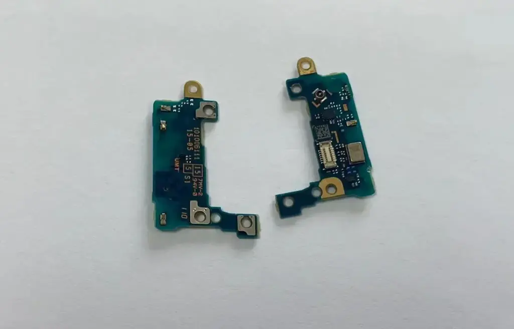 Xperia 1 Ⅲ 送話マイクボード