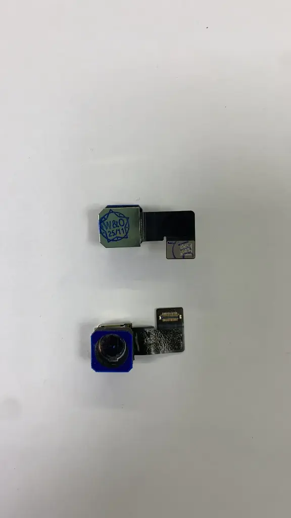 iPad Air 13 寸 (M2) 2024 /(M3) 2025 /iPad Air 11 寸 (M2) 2024 /(M3)2025 リアカメラ（取り外し品）