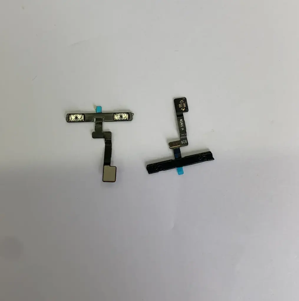 iPad Pro 11 インチ 2024  音量フレックスケーブル （取り外し品）