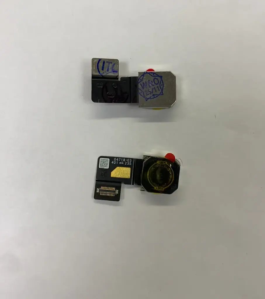 iPad Pro 11 インチ 2024 リアカメラ（取り外し品）