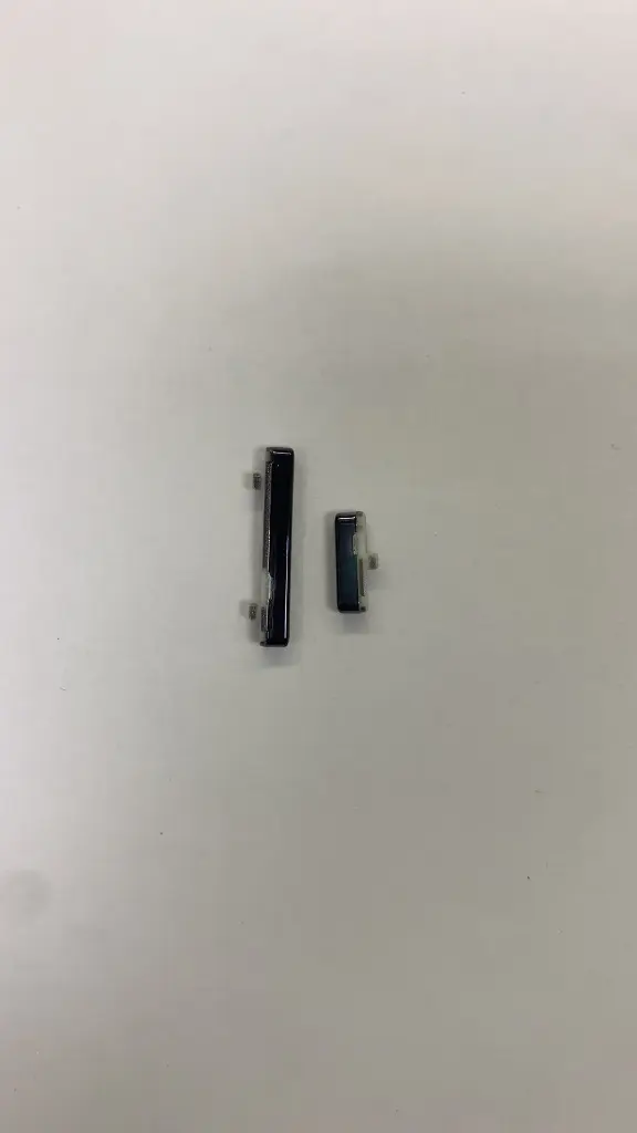 Galaxy S22 電源音量ボタン ブラック