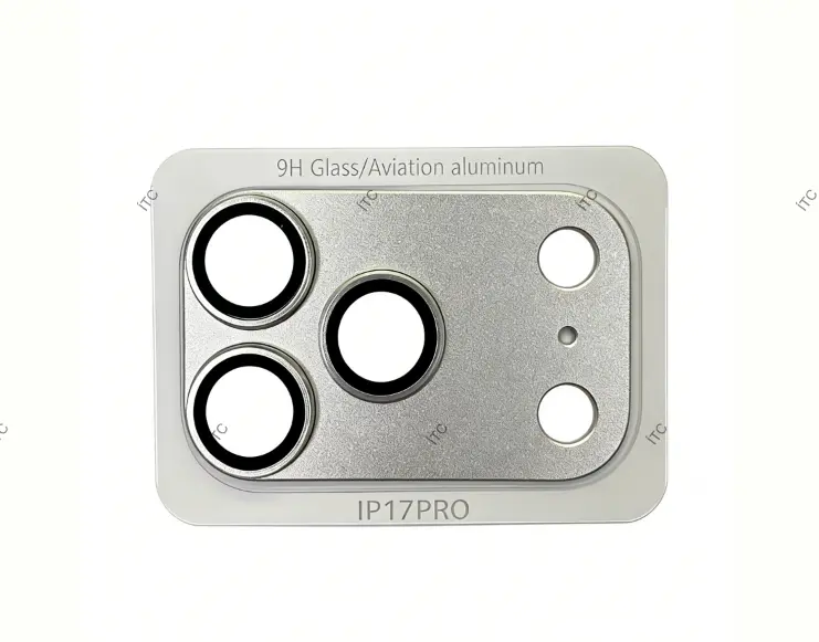 iPhone 17 Pro カメラレンズカバー シルバー