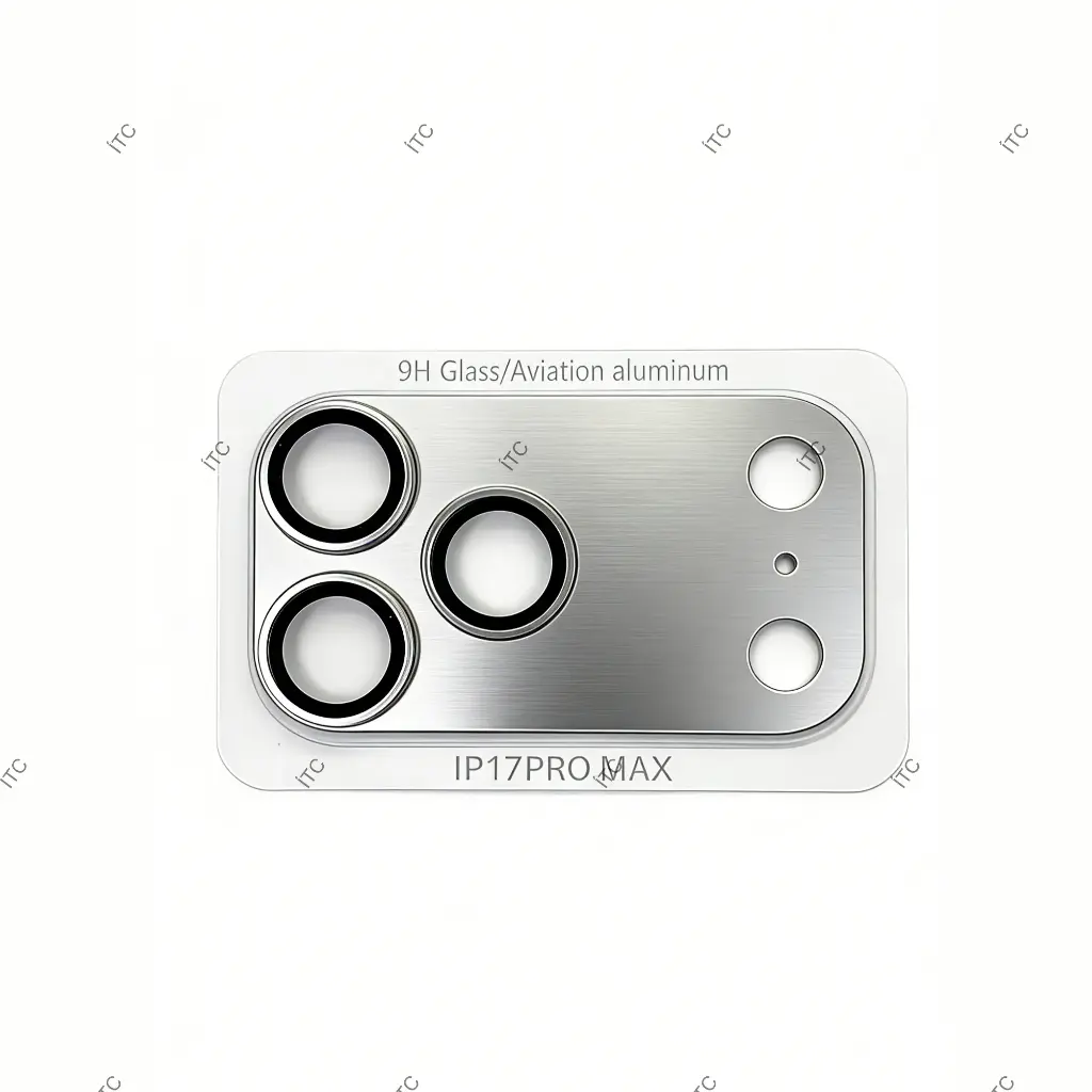 iPhone 17 Pro Max カメラレンズカバー シルバー