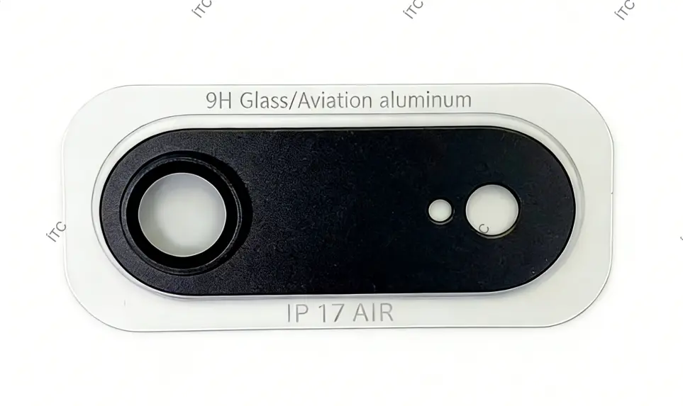 iPhone 17 Air カメラレンズ（枠付き）ブラック