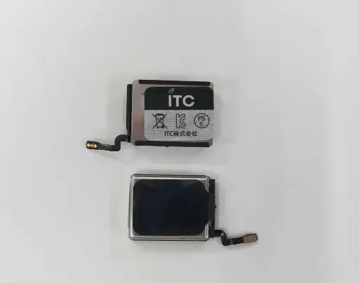 [B1006] Apple Watch SE (第2世代)・40mm バッテリー セルラー版