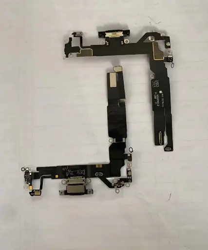 [S1191] iPhone 17 ドックコネクター ブラック