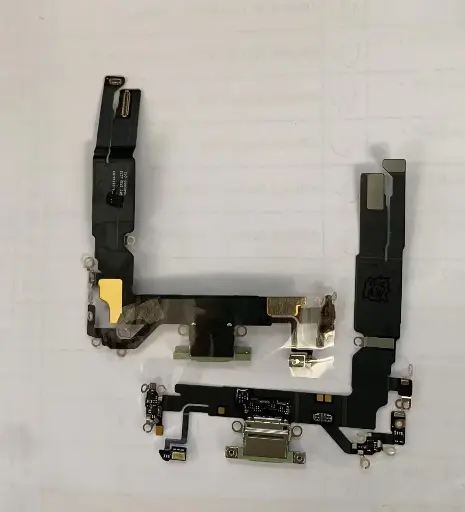 [S1194] iPhone 17 ドックコネクターケーブル グリーン