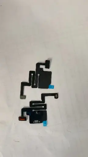 [S1196] iPhone 17 センサーケーブル