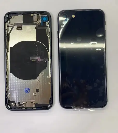 [L4318] iPhone SE3  バックガラス(フレーム一体型) 互換品 黒 ロゴなし