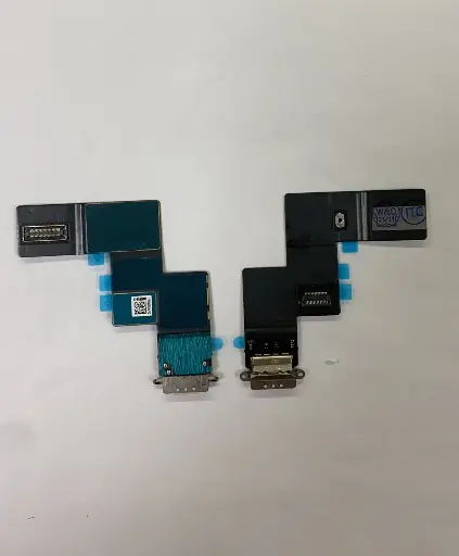 [S3266] iPad Air 13 インチ (M2) 2024/(M3)2025  ドックコネクターホワイト（取り外し品）