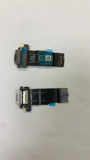 [S3290] iPad Pro 13 インチ (M4) 2024 ドックコネクター ブラック（取り外し品）